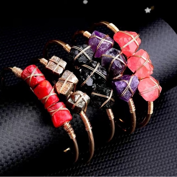 Luxe bohemian natural amethyst cuff bracelet - Picture 6 of 14